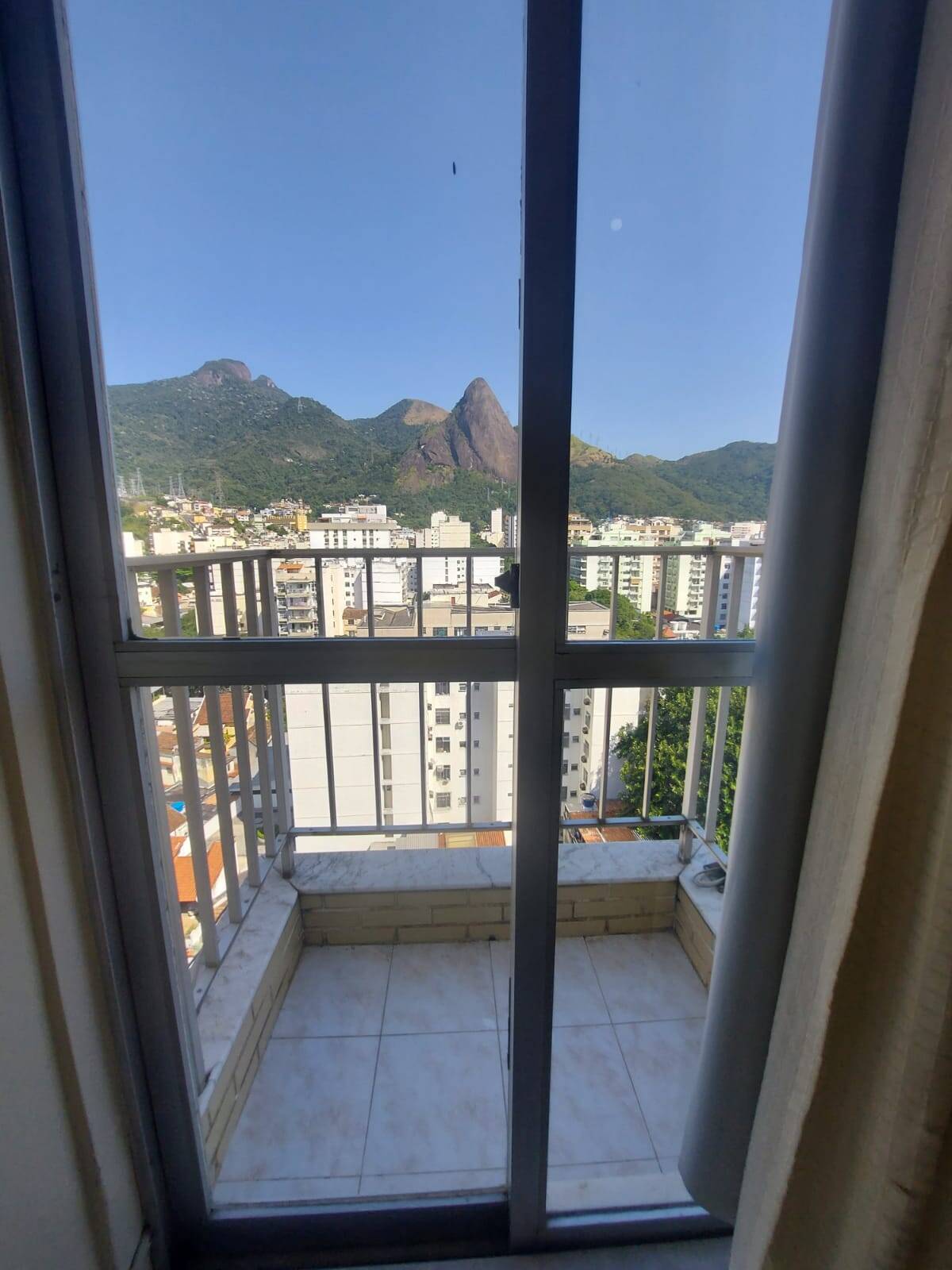 #418 - Apartamento para Venda em Teresópolis - RJ